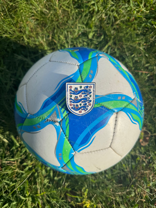 Supporters Crest Pin